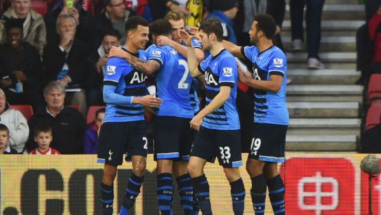 Totteham sigue en la lucha por la Premier